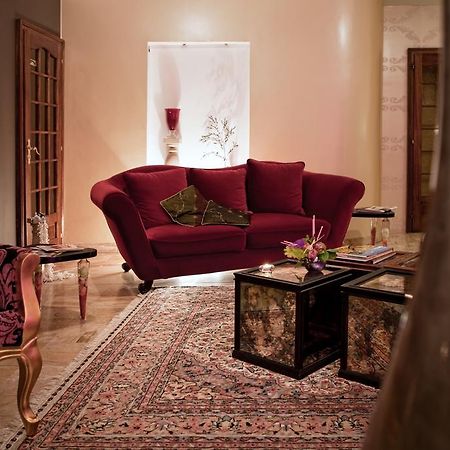 Hotel Majuscule Sélestat Zewnętrze zdjęcie