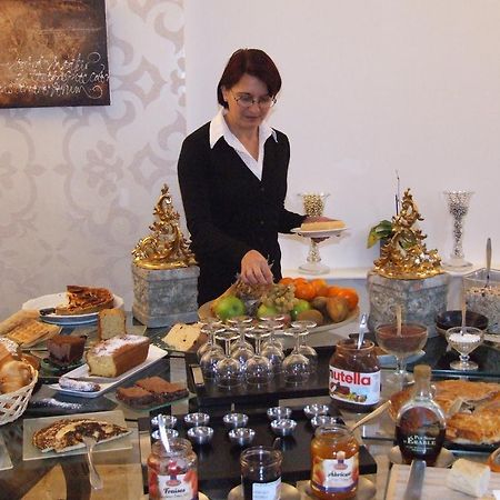 Hotel Majuscule Sélestat Zewnętrze zdjęcie