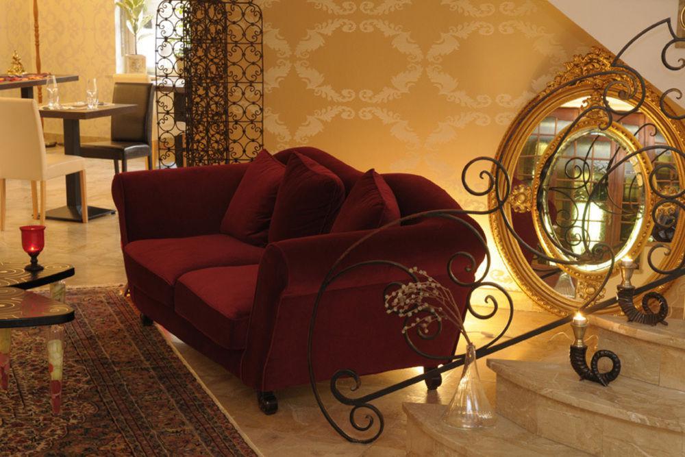 Hotel Majuscule Sélestat Zewnętrze zdjęcie