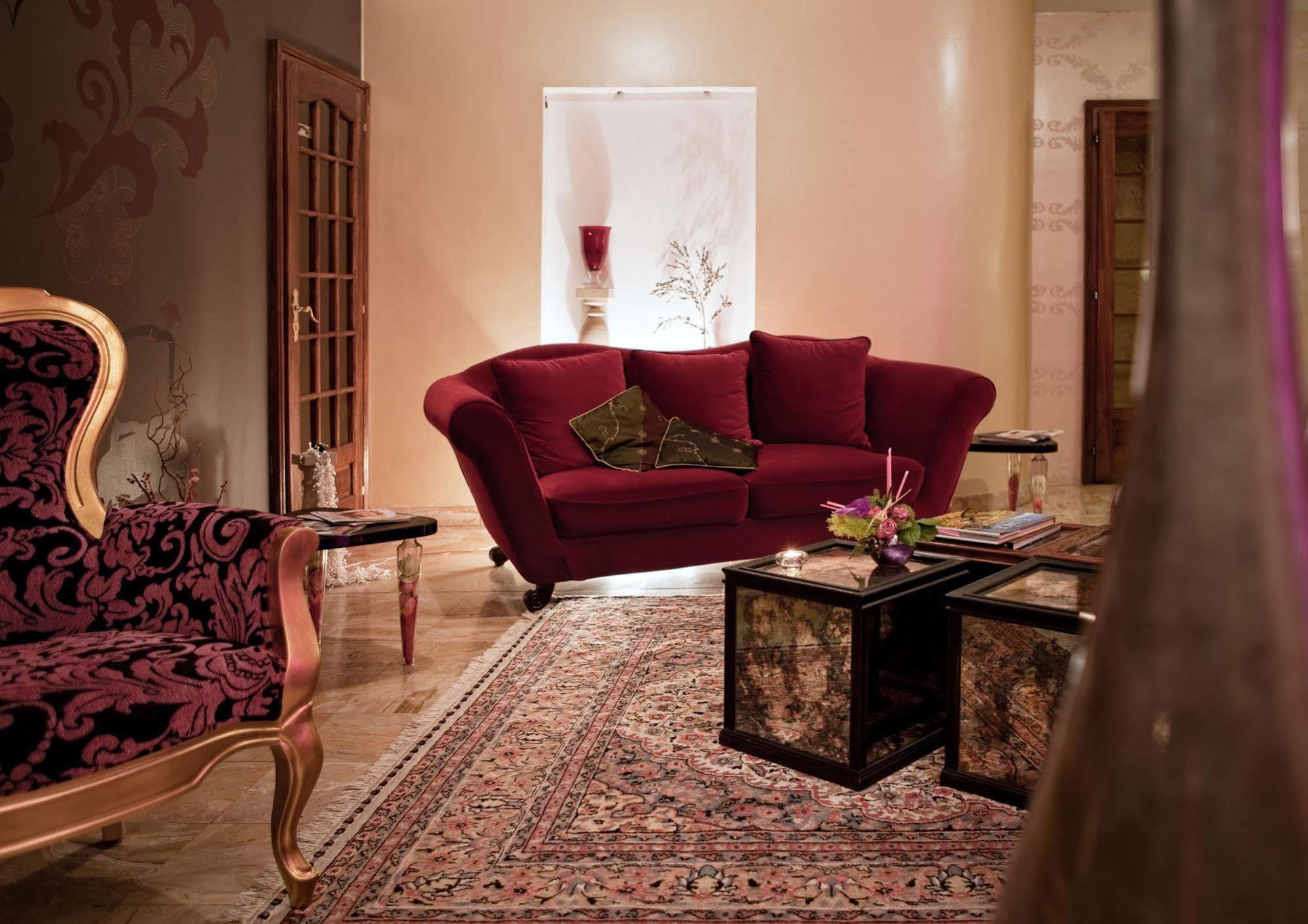 Hotel Majuscule Sélestat Zewnętrze zdjęcie