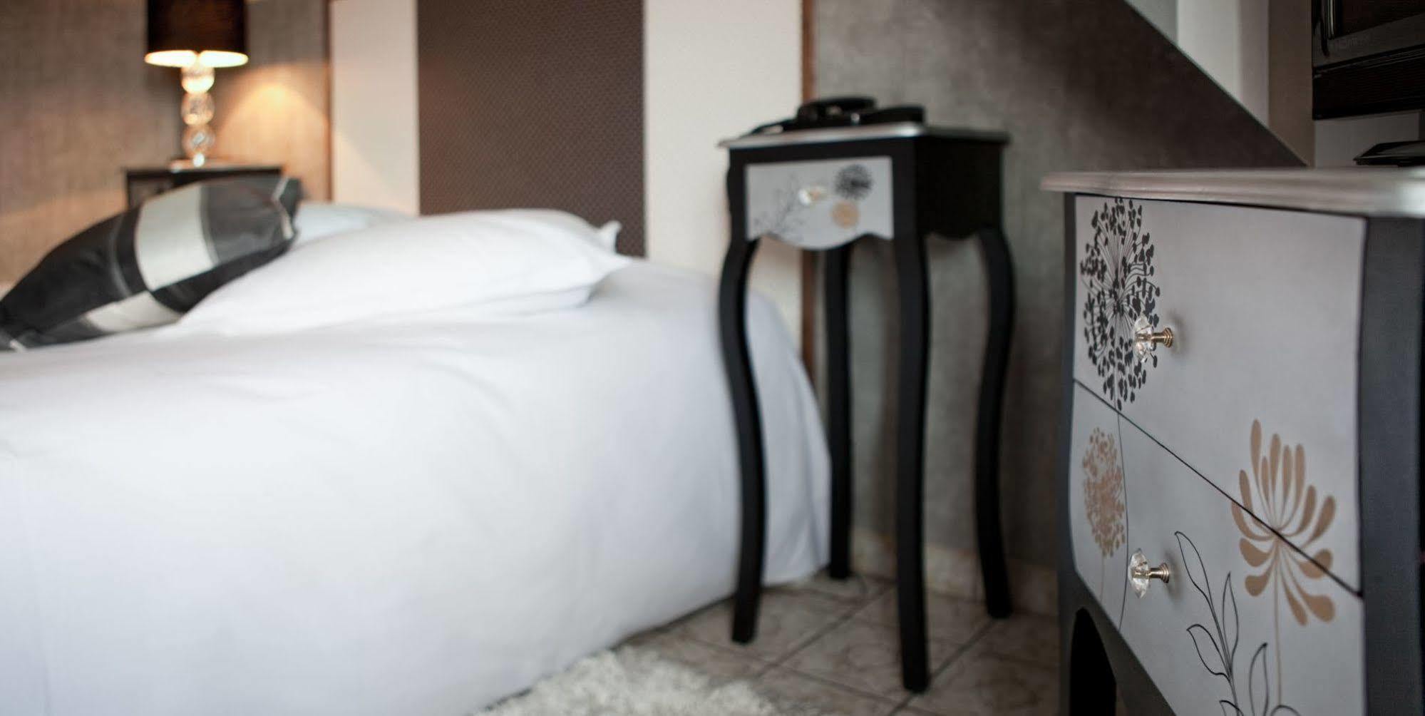 Hotel Majuscule Sélestat Zewnętrze zdjęcie